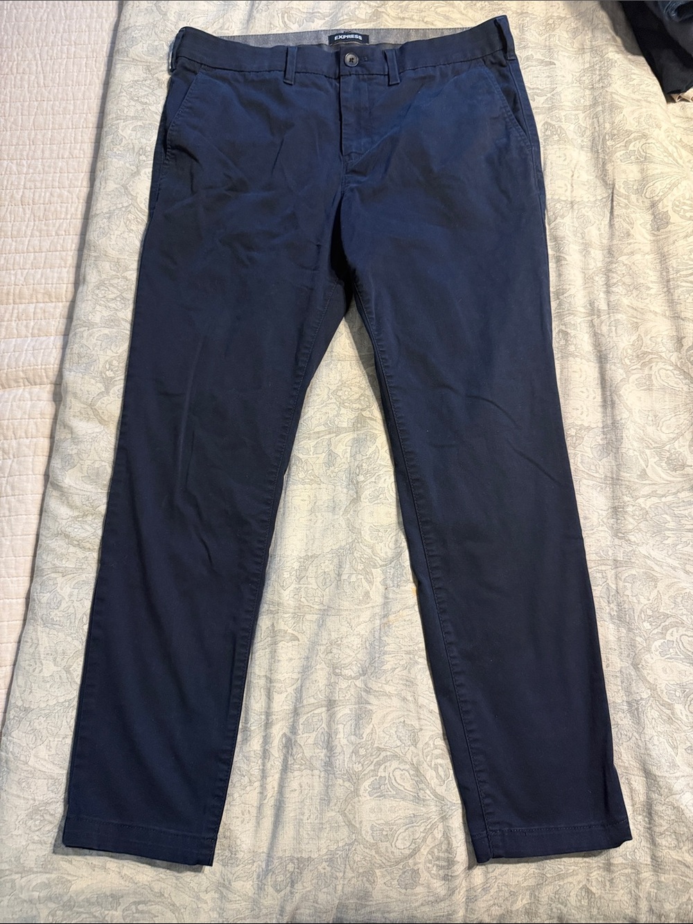 Express Men’s Navy Slim Chino Pants